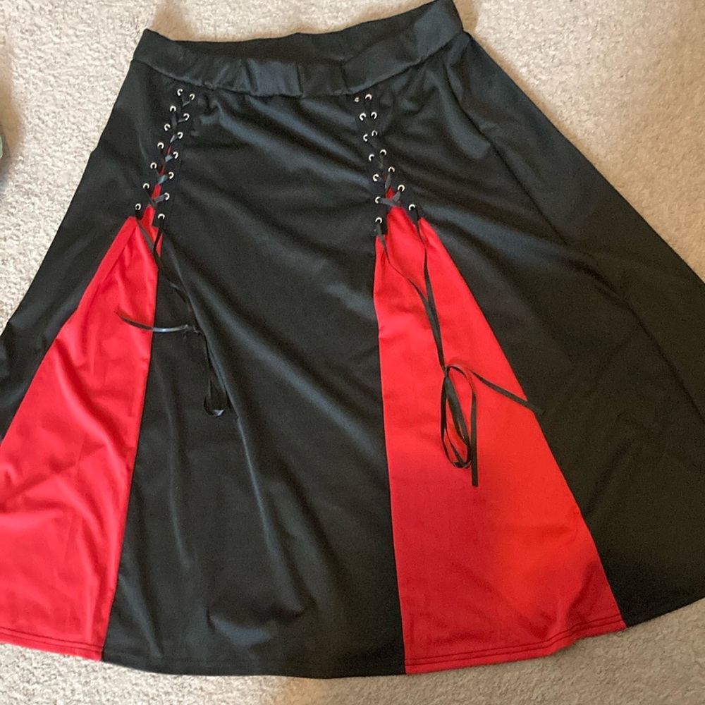 Stylish Black and Red Women's Skirt
